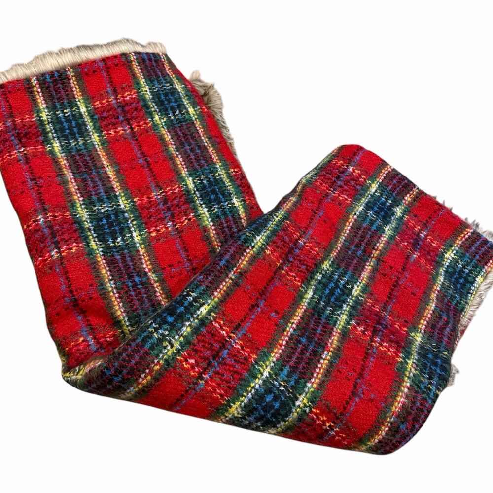 Pottery Barn Stewart Plaid Faux Fur Back Throw Throw Blanket Red Yellow 50x60 - Picture 3 of 7